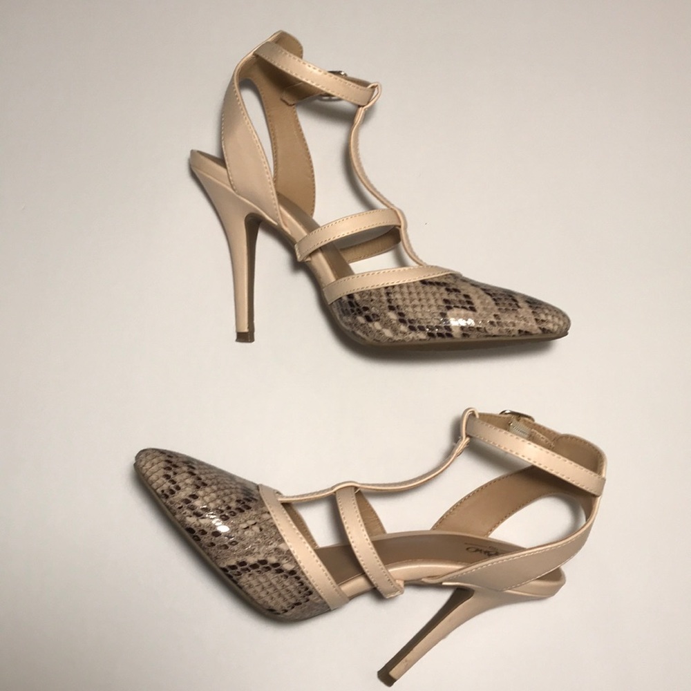 Mossimo Python Pointy Toe Heels - image 5